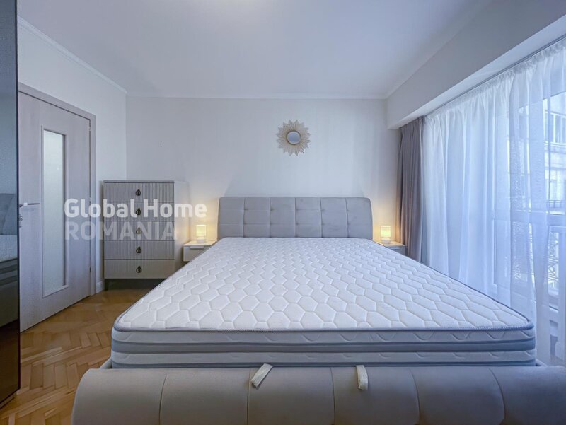 Piata Unirii- Blv Unirii Apartament 3 camere  Renovat- Mobilat- Utilat