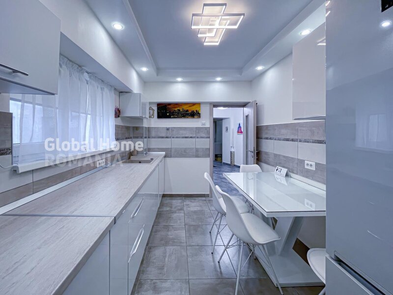Piata Unirii- Blv Unirii Apartament 3 camere  Renovat- Mobilat- Utilat